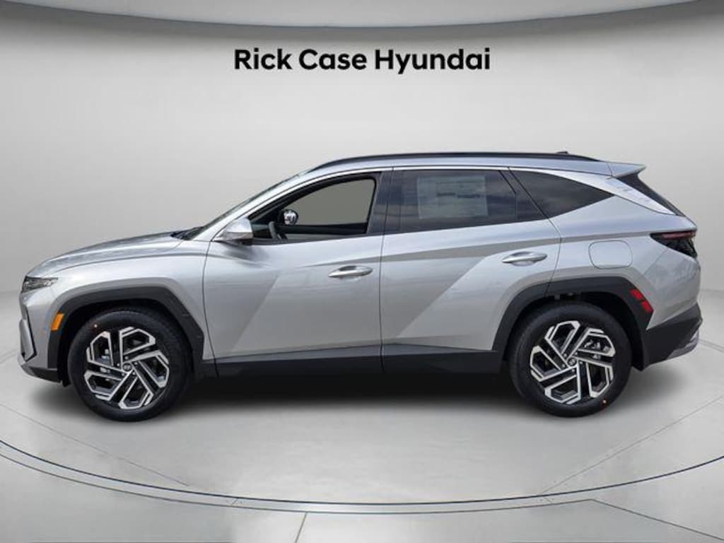 New 2026 Hyundai Tucson Limited FWD SUV