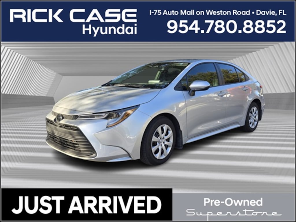 Used 2025 Toyota Corolla LE Sedan