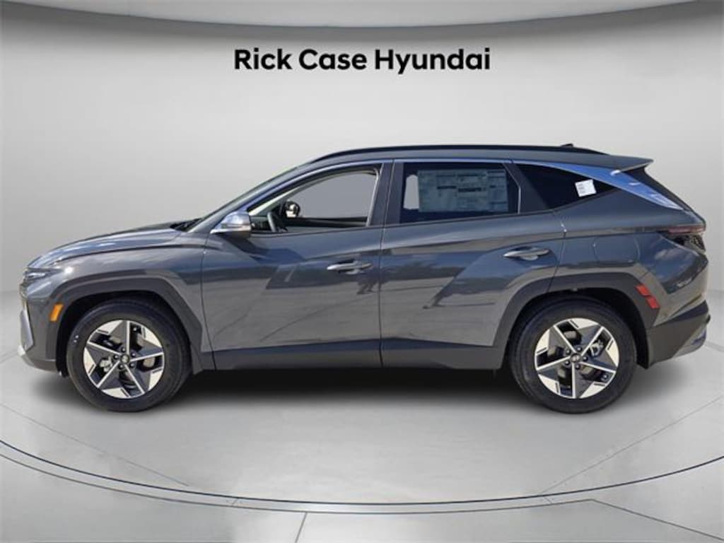 New 2026 Hyundai Tucson SEL Premium FWD SUV