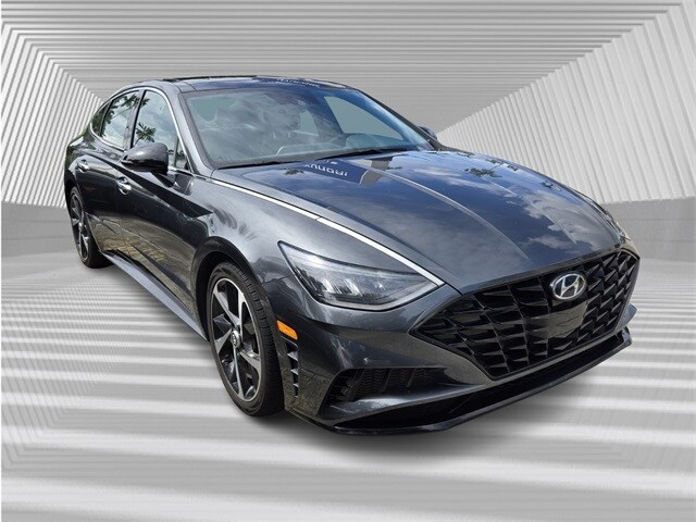 2023 Hyundai Sonata SEL Plus photo 3