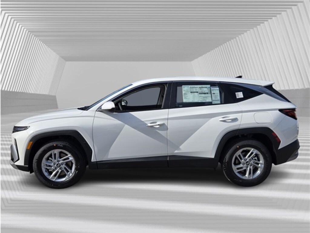 New 2026 Hyundai Tucson SE FWD SUV