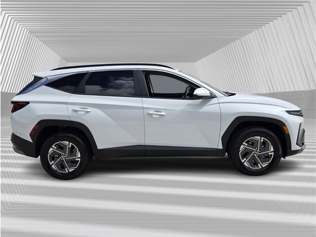 2025 Hyundai Tucson Hybrid Blue photo 3