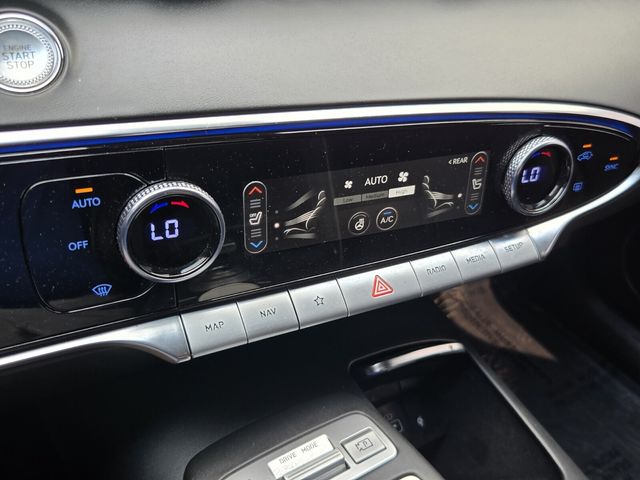 2023 GENESIS GV70 Standard - Photo 18