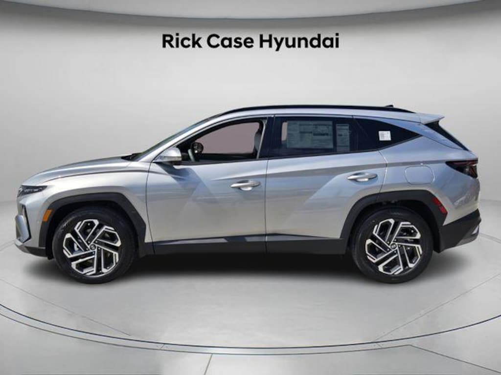New 2026 Hyundai Tucson Limited FWD SUV