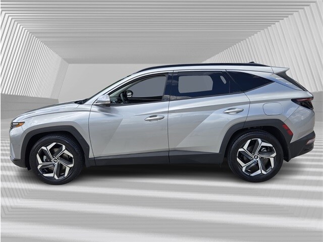 2022 Hyundai Tucson Limited photo 2
