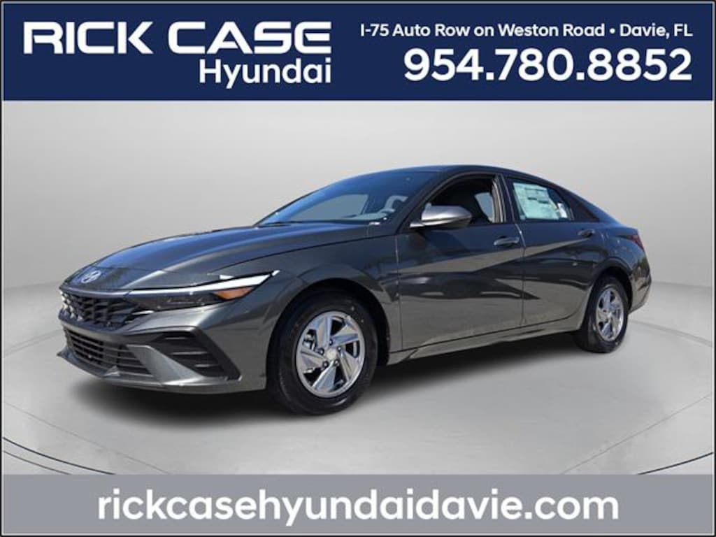 New 2026 Hyundai Elantra SE Sedan