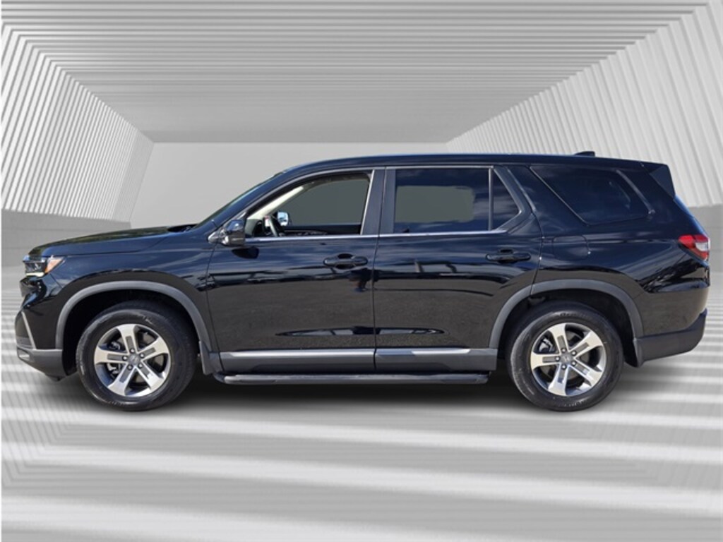 Used 2023 Honda Pilot EX-L 7 Passenger SUV