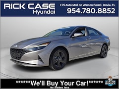 Used 2023 Hyundai Elantra SEL Sedan Davie