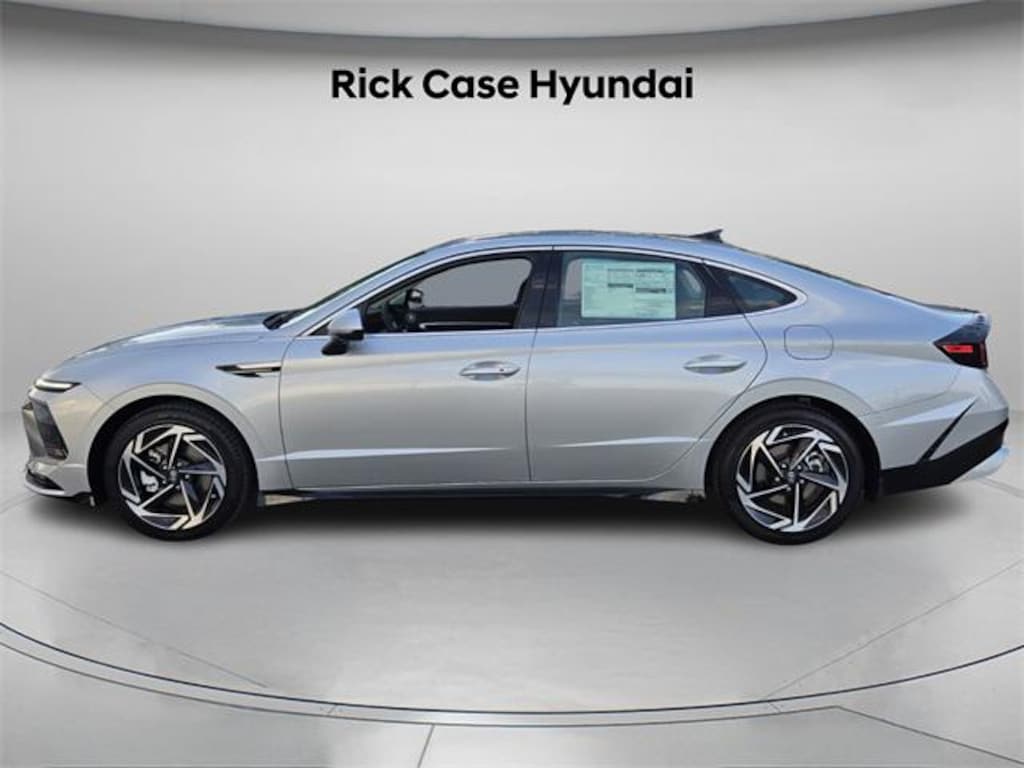 New 2026 Hyundai Sonata SEL Sport Sedan