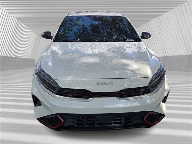 2024 Kia Forte GT photo 2