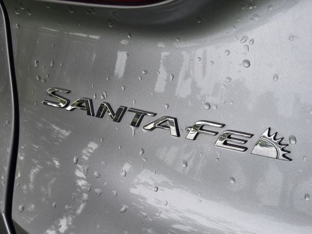 2023 Hyundai Santa Fe SE - Photo 11