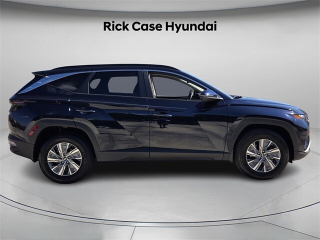 2023 Hyundai Tucson Hybrid Blue photo 2