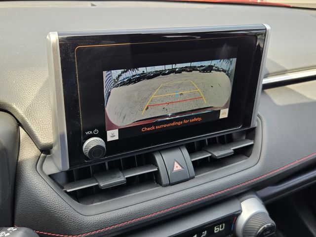 2023 Toyota RAV4 SE - Photo 19