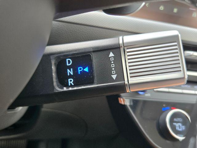 2026 Hyundai Sonata SEL - Photo 12