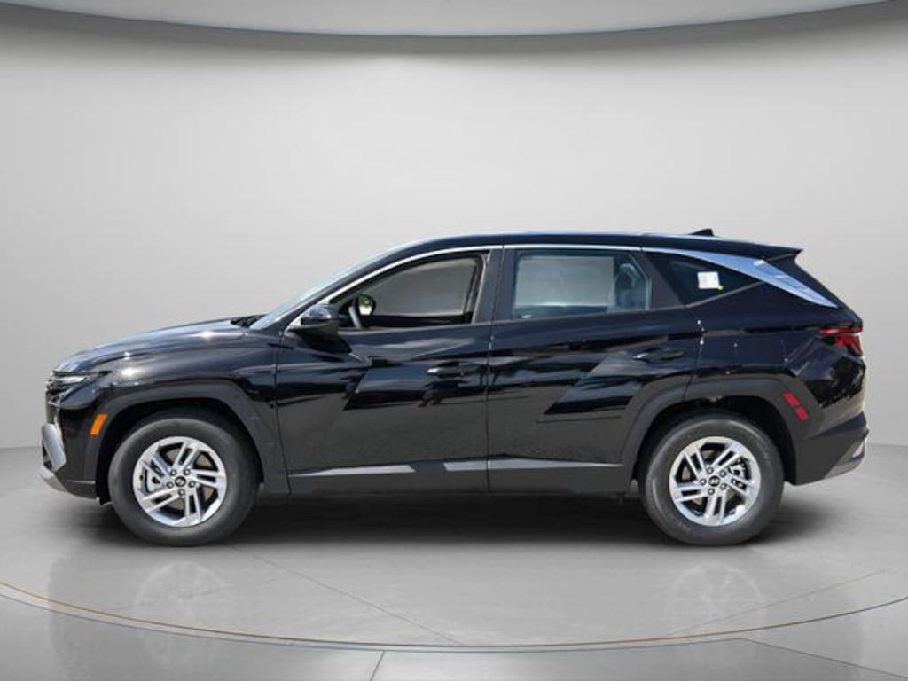 New 2026 Hyundai Tucson SE FWD SUV
