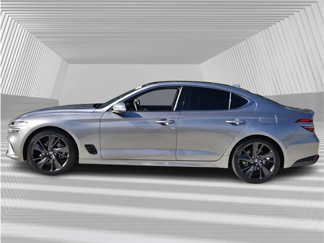 2023 Genesis G70 2.0T photo 2