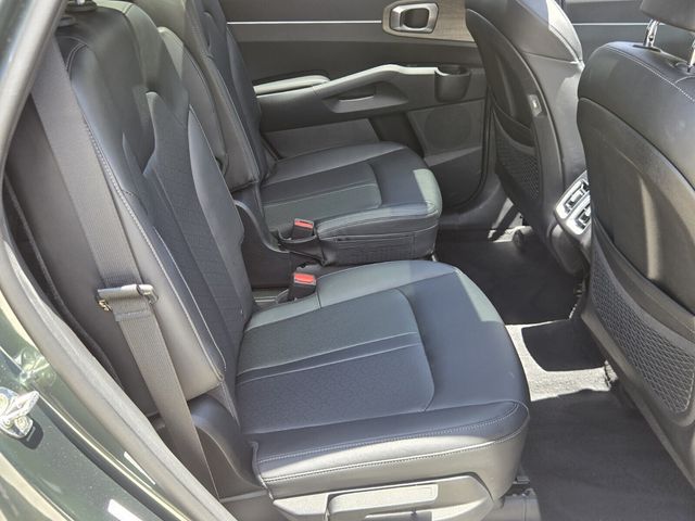 2022 Kia Sorento X-Line EX - Photo 16