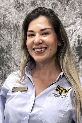 Staff member Beatriz Pirela from f3ca5c5322ec