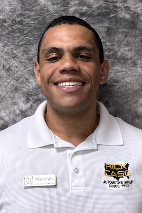 Staff member Max Ifrah from 098adeea7877