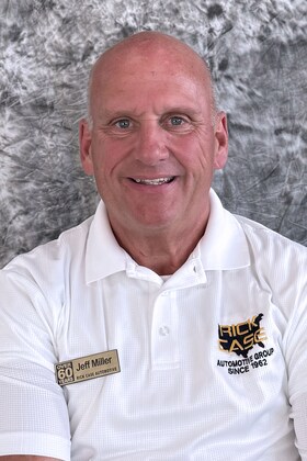 Staff member Jeff Miller from 9299b50e6736