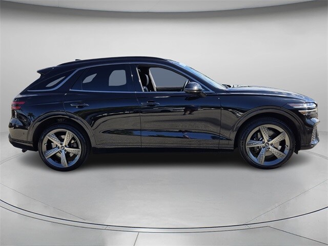 2024 Genesis GV70 2.5T photo 3