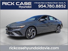 2026 Hyundai Elantra Hybrid Limited Sedan