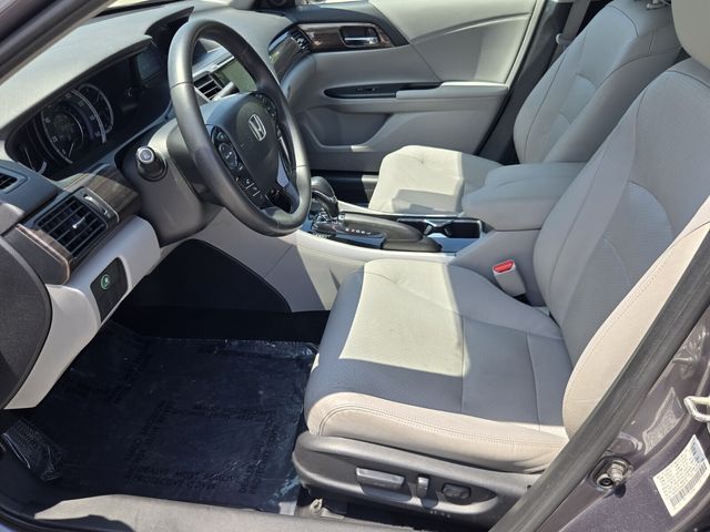 2017 Honda Accord EX-L - Photo 10