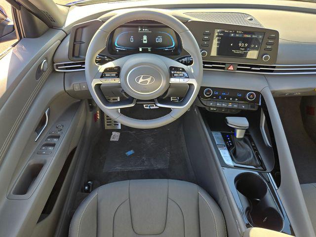 2026 Hyundai Elantra SEL - Photo 8