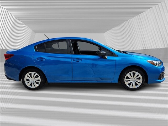 2022 Subaru Impreza Base photo 3