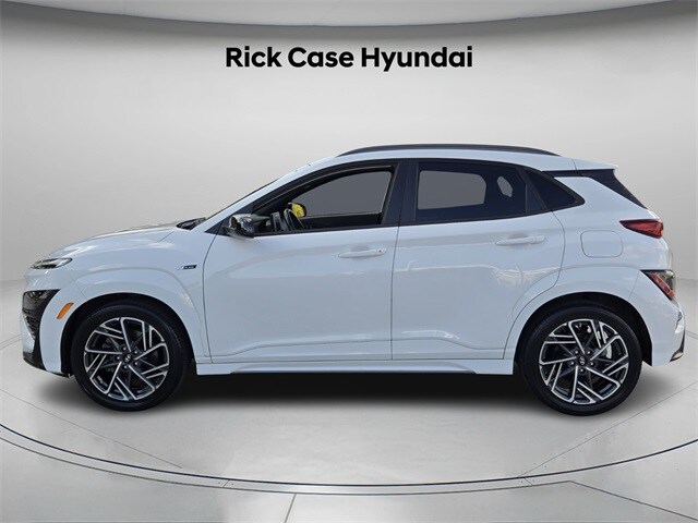 2022 Hyundai Kona N Line photo 2