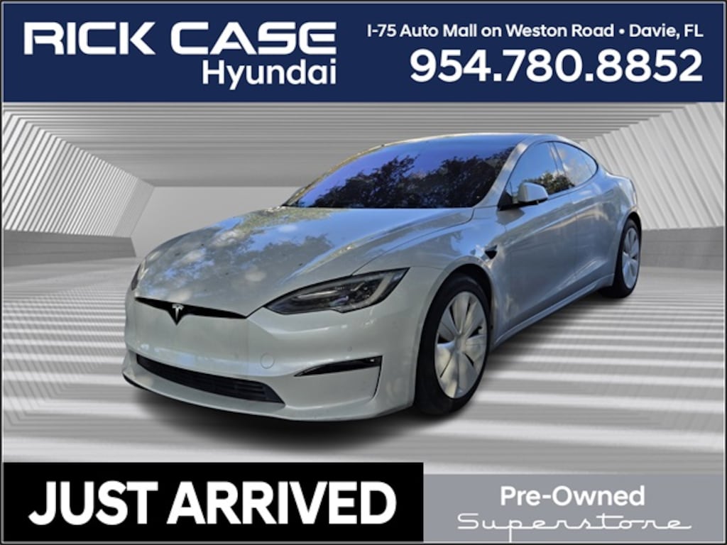 Used 2022 Tesla Model S Base Hatchback
