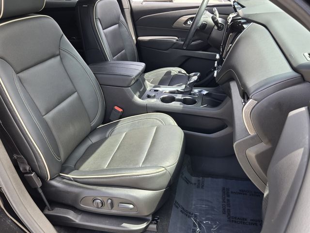 2022 Chevrolet Traverse Premier - Photo 17