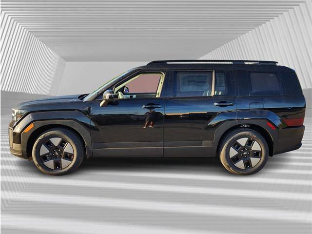 2025 Hyundai Santa Fe SEL photo 2