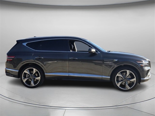 2025 Genesis GV80 3.5T Prestige AWD photo 3