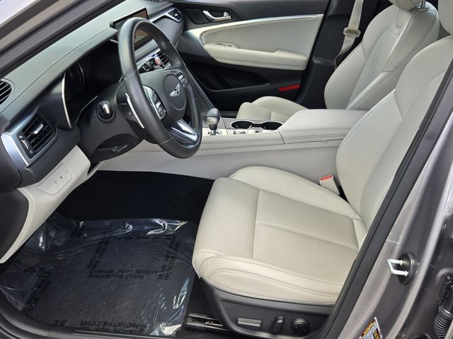 2023 GENESIS G70 Standard - Photo 10