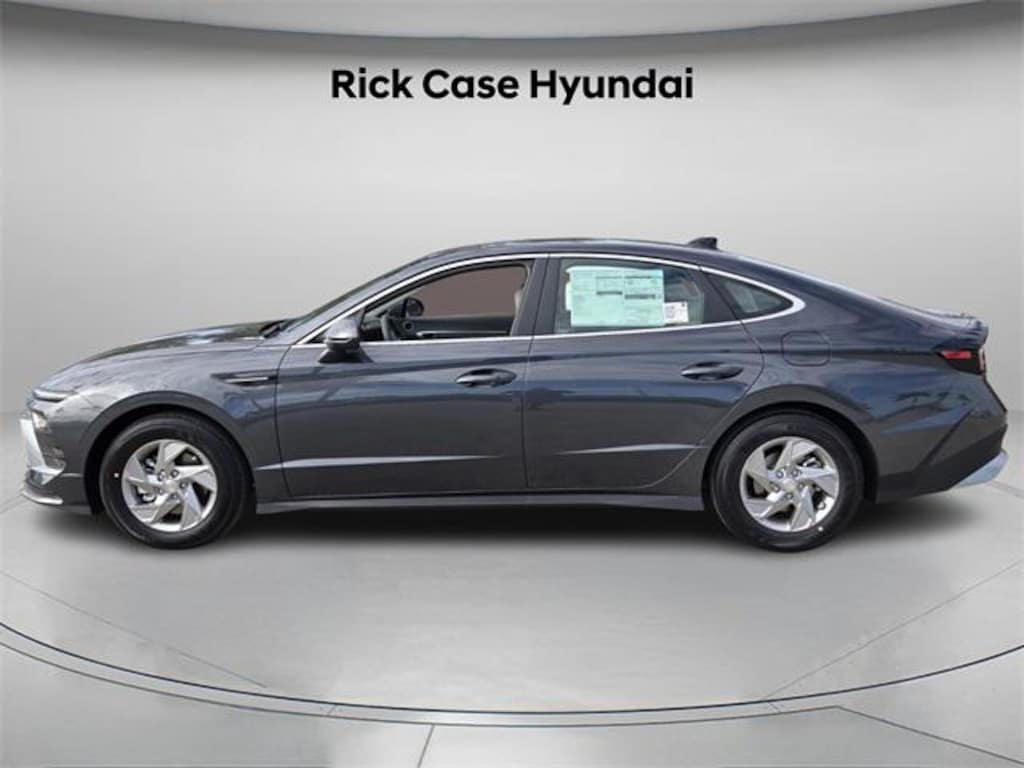 New 2026 Hyundai Sonata SE Sedan