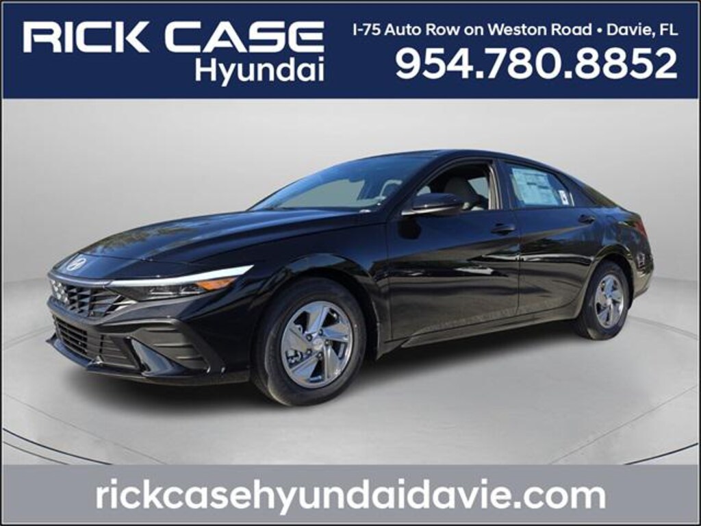 New 2026 Hyundai Elantra SE Sedan