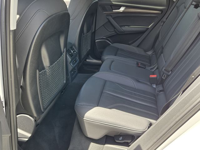 2024 Audi Q5 Premium Plus - Photo 11