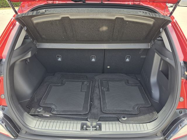 2023 Hyundai Kona SEL - Photo 16