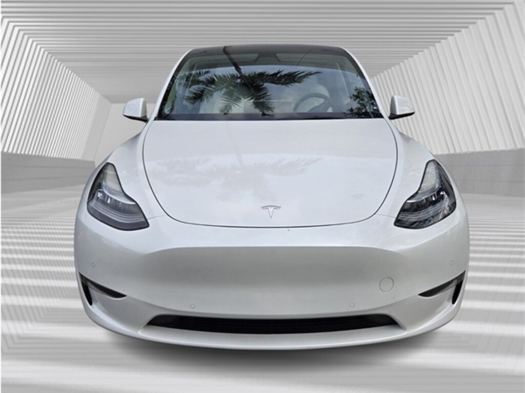 Used 2022 Tesla Model Y Long Range SUV