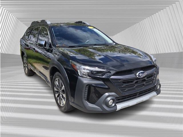 2023 Subaru Outback Touring XT photo 3