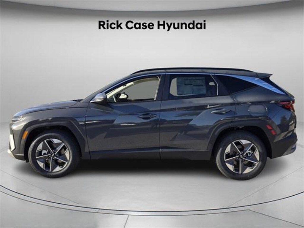 New 2026 Hyundai Tucson SEL FWD SUV