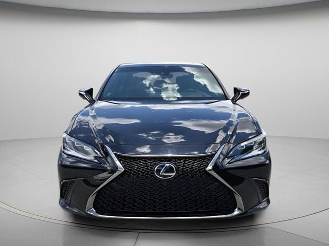 2024 Lexus ES Hybrid 300h F SPORT Handling - Photo 4