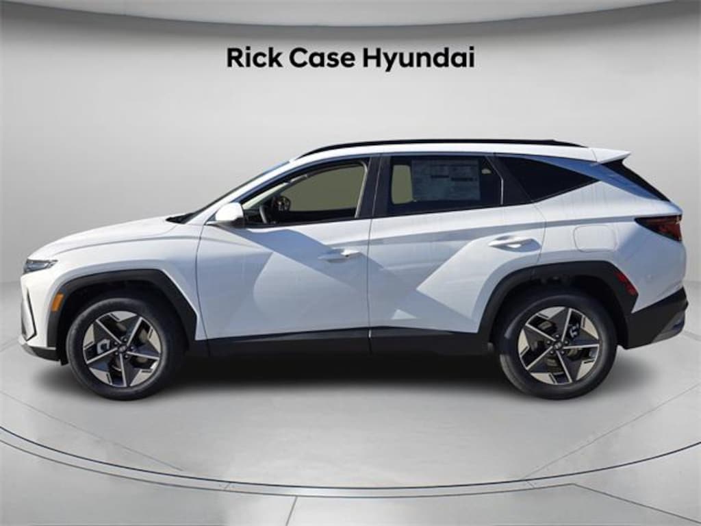 New 2026 Hyundai Tucson SEL FWD SUV
