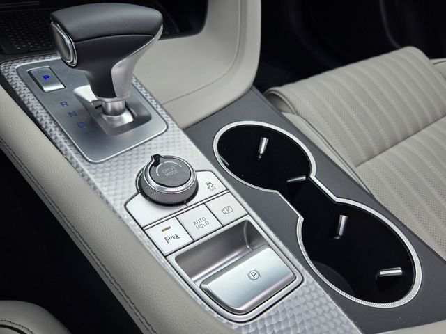 2023 GENESIS G70 Standard - Photo 20