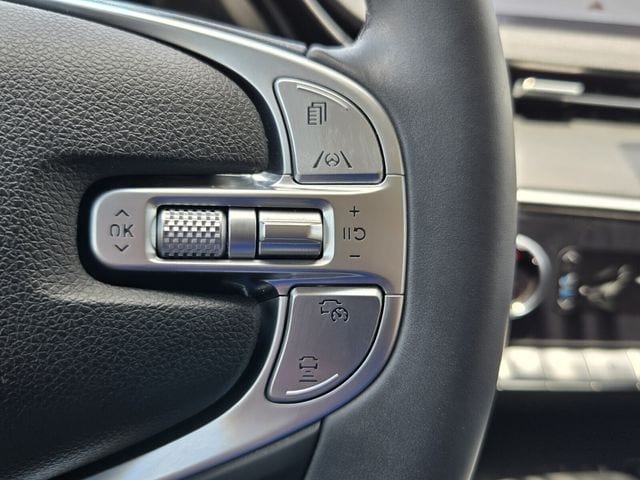 2023 GENESIS GV70 Standard - Photo 21