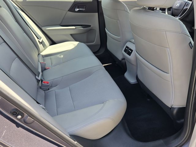2017 Honda Accord EX-L - Photo 15