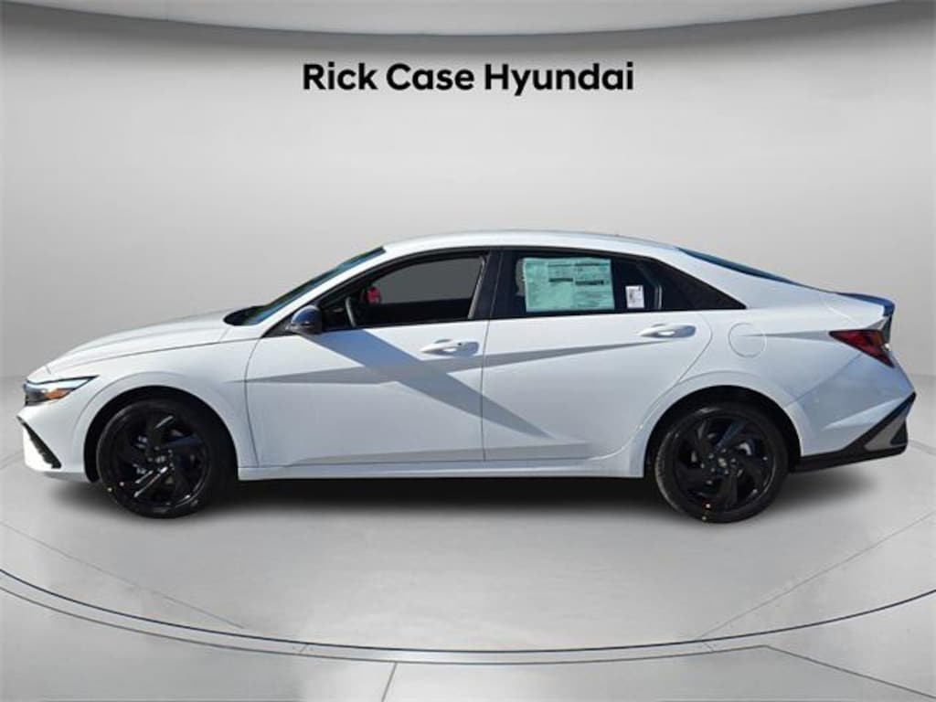 New 2026 Hyundai Elantra SEL Sport Sedan