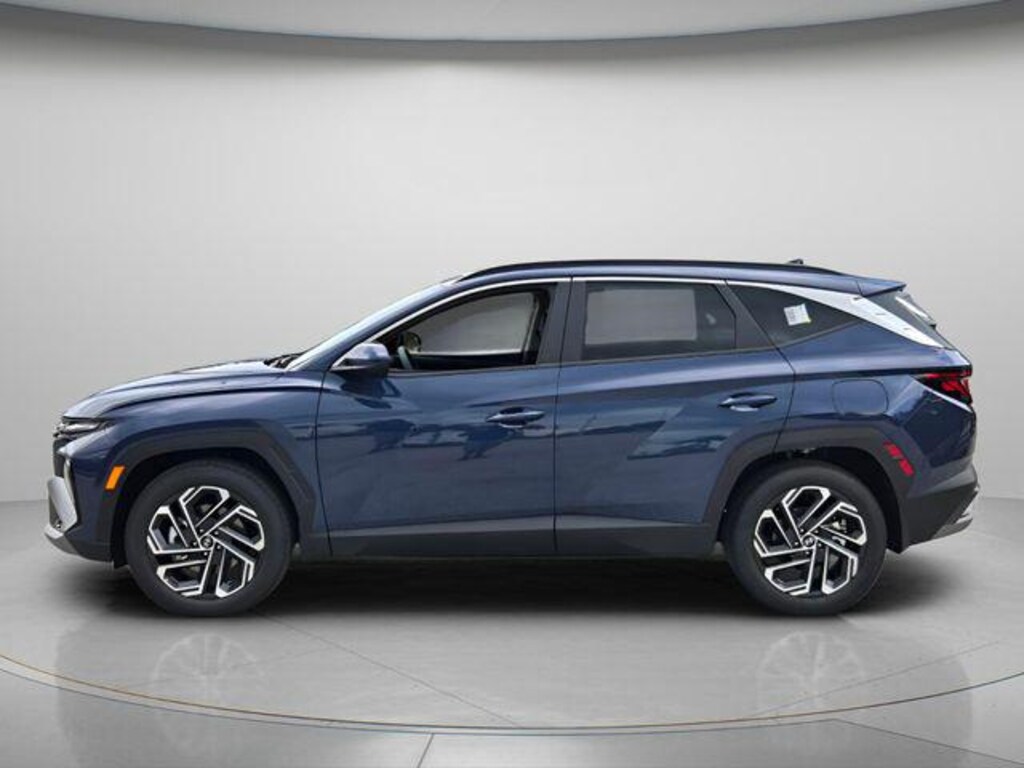 New 2026 Hyundai Tucson SEL Plus FWD SUV