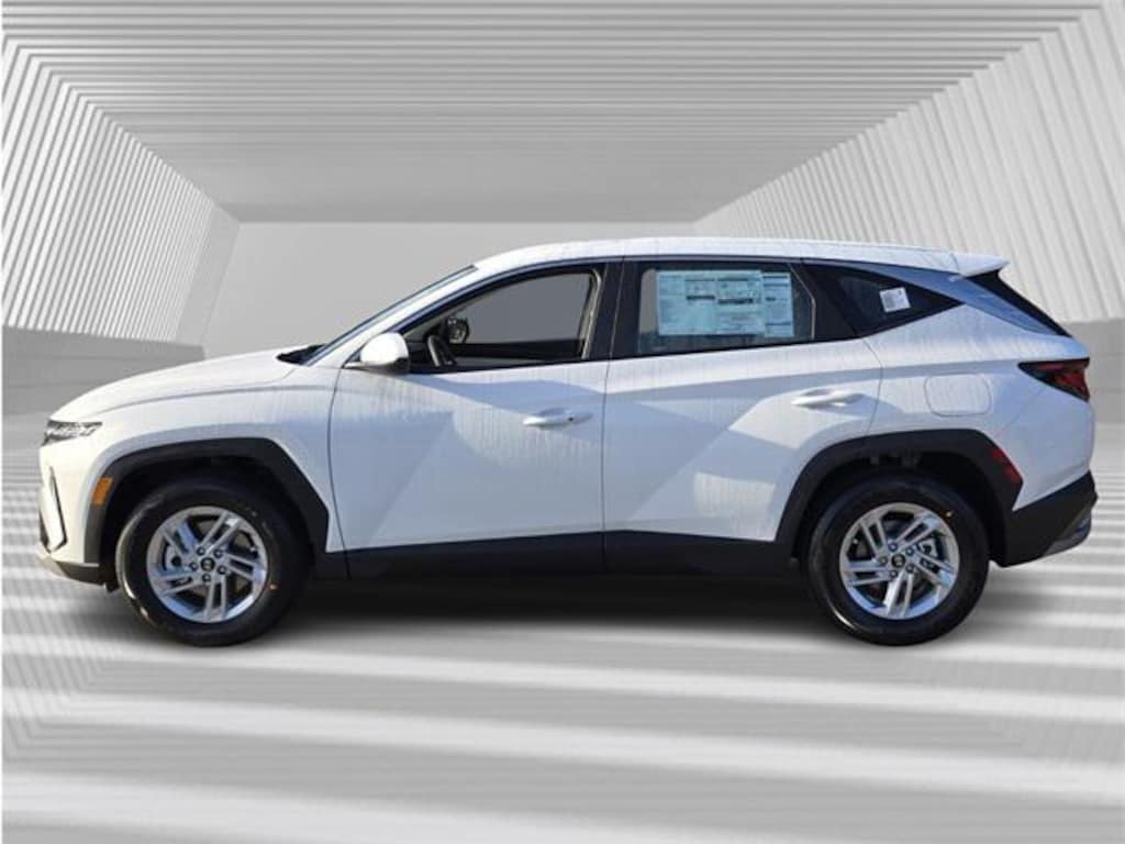 New 2026 Hyundai Tucson SE FWD SUV